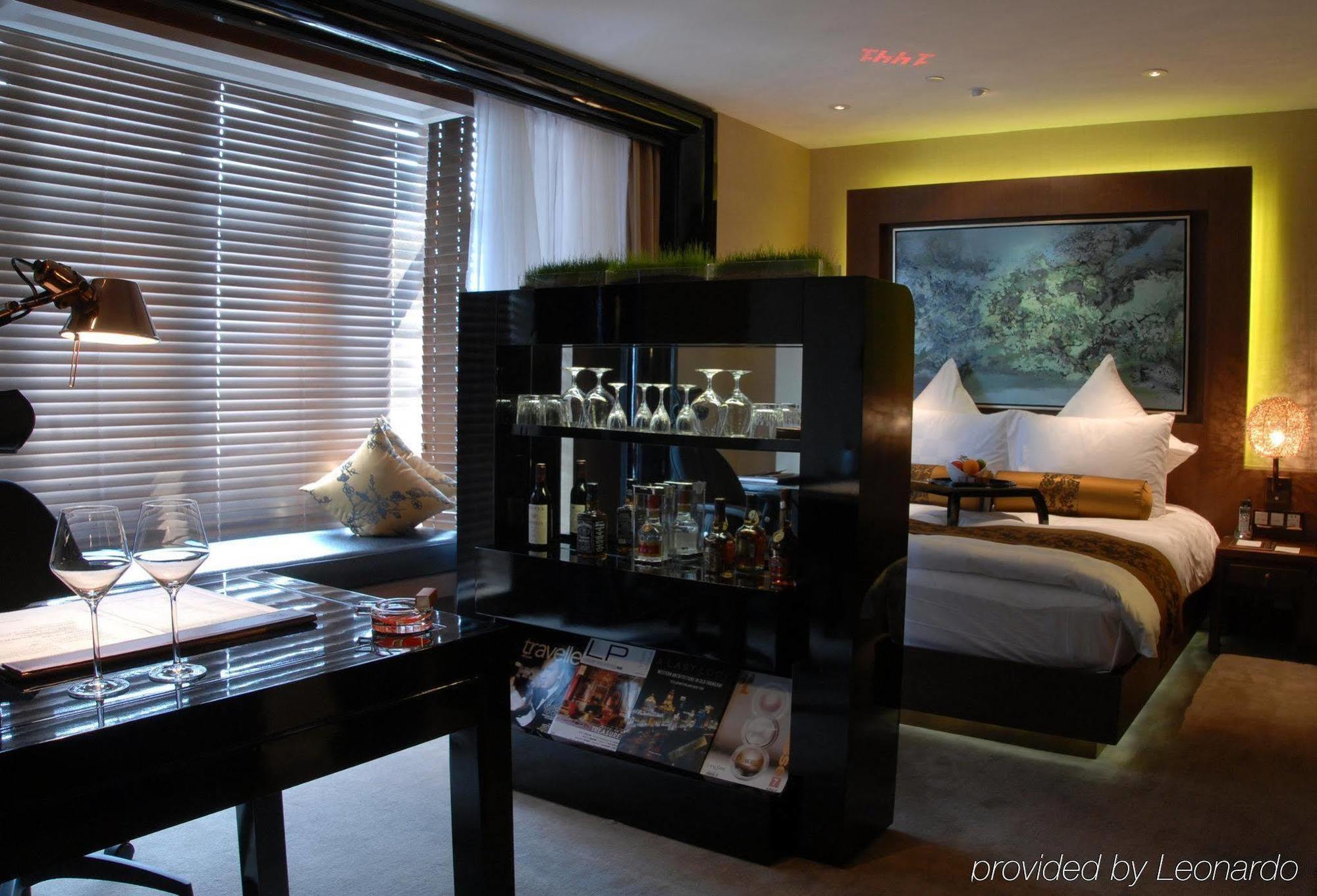Pudi Boutique Hotel Fuxing Park Shanghai Exterior foto